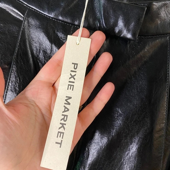 🏷️ NWT Pixie Market Oslo Patent Straight Leg Pants - Picture 12 of 13